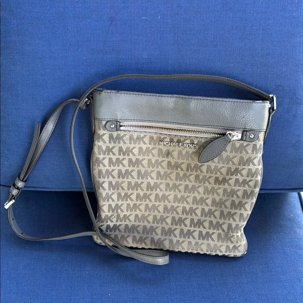 Michael Kors Brown and Black Crossbody Bag with Signature Style